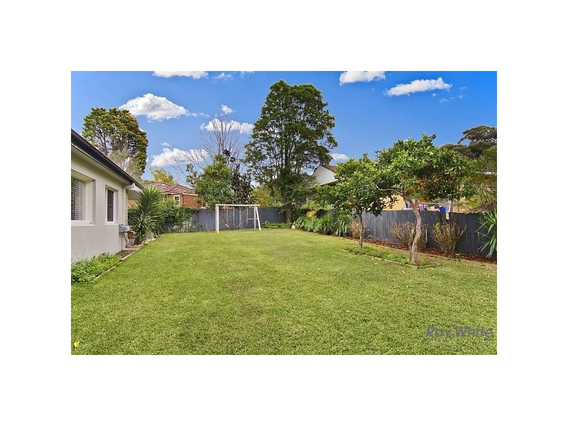 4 Dunoon Avenue, West Pymble NSW 2073