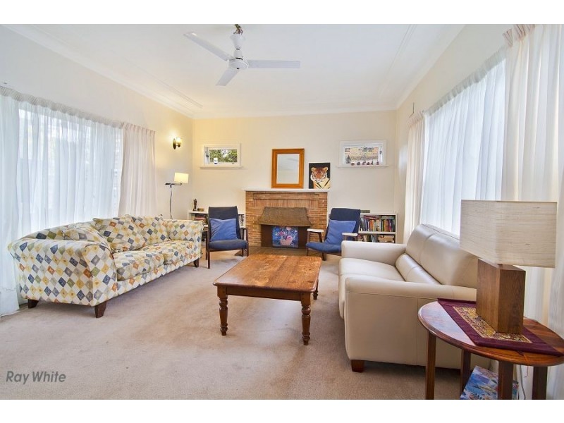 18 Mudies Road, St Ives NSW 2075