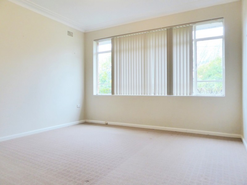 25 Wallalong Crescent, West Pymble NSW 2073