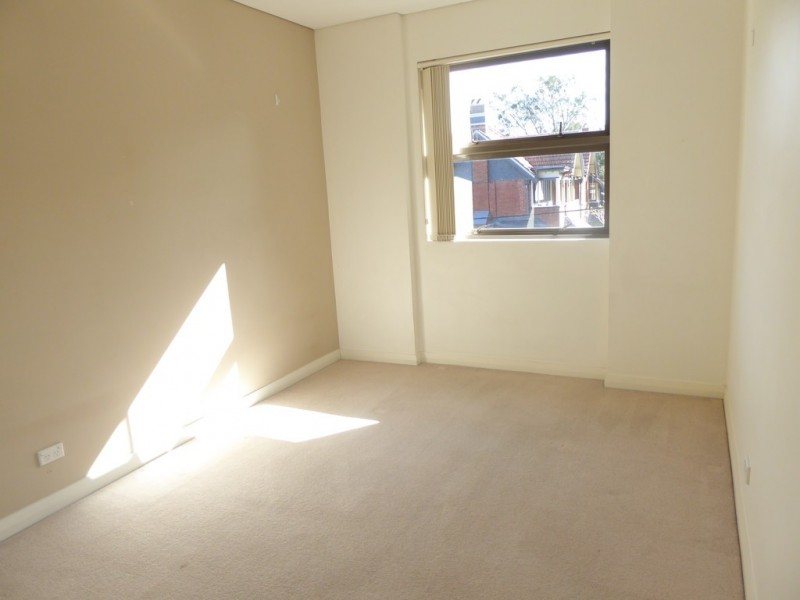 11/2-6 Clydesdale, Pymble NSW 2073