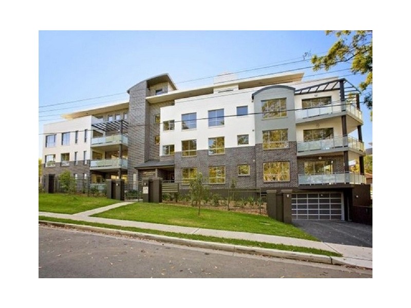 11/2A Womerah Street, Turramurra NSW 2074