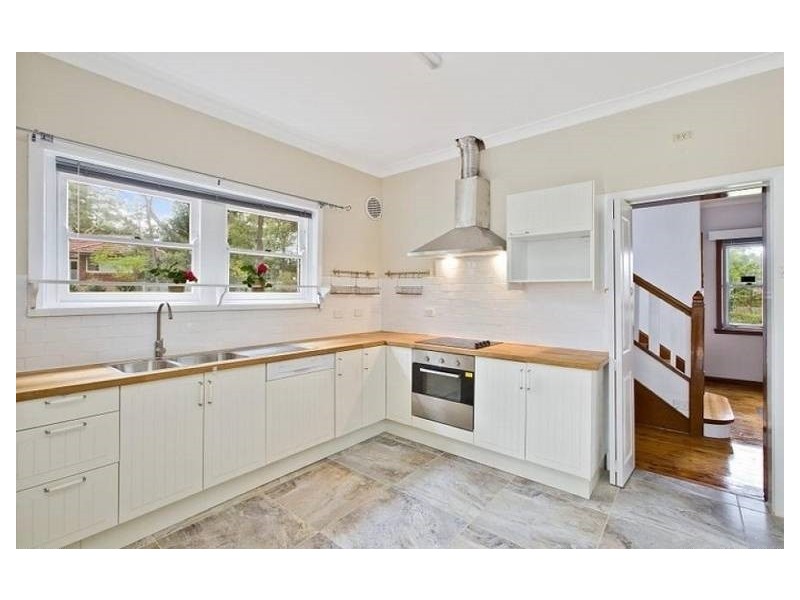 37 Beechworth Road, Pymble NSW 2073