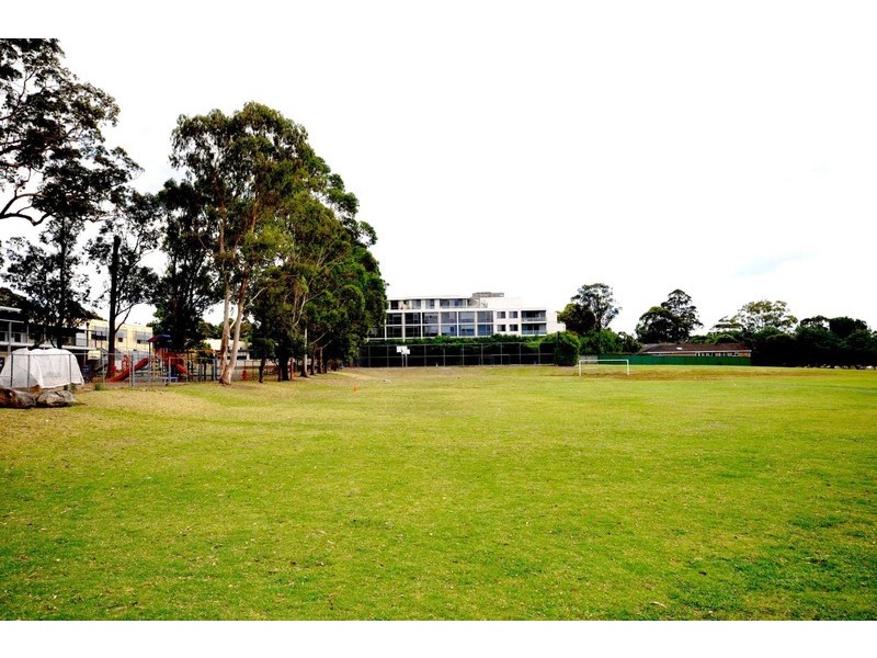 1/27 College Crescent, St Ives NSW 2075