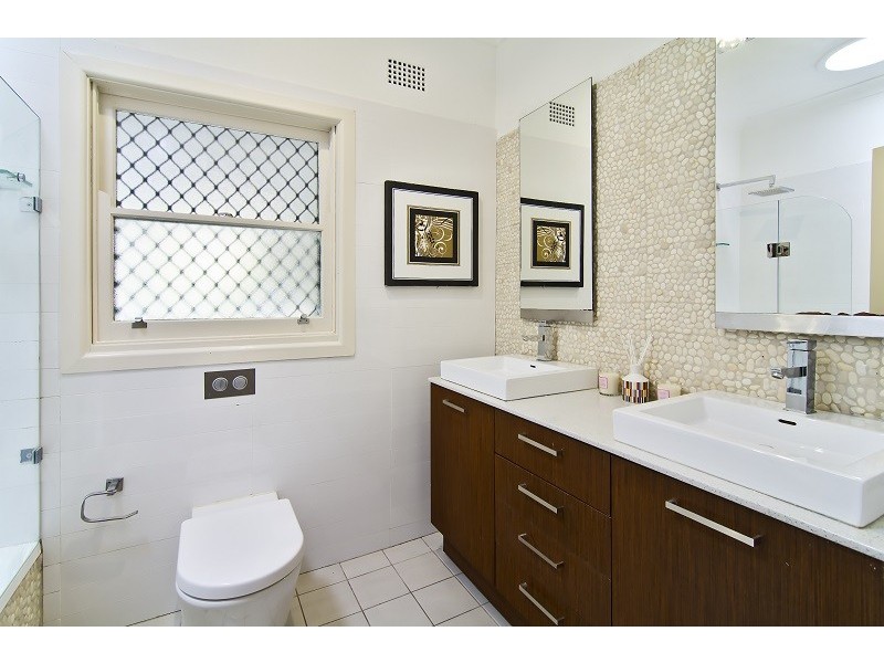 4 Dunoon Avenue, Pymble NSW 2073
