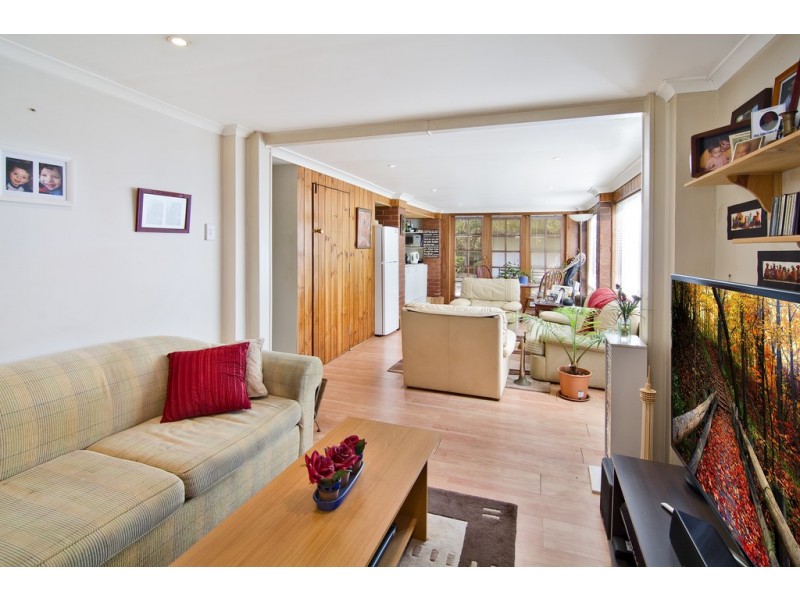 24 Eucalyptus street, St Ives NSW 2075