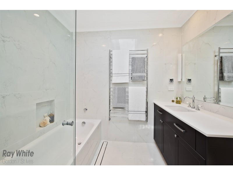 92 Carrington Rd, Wahroonga NSW 2076