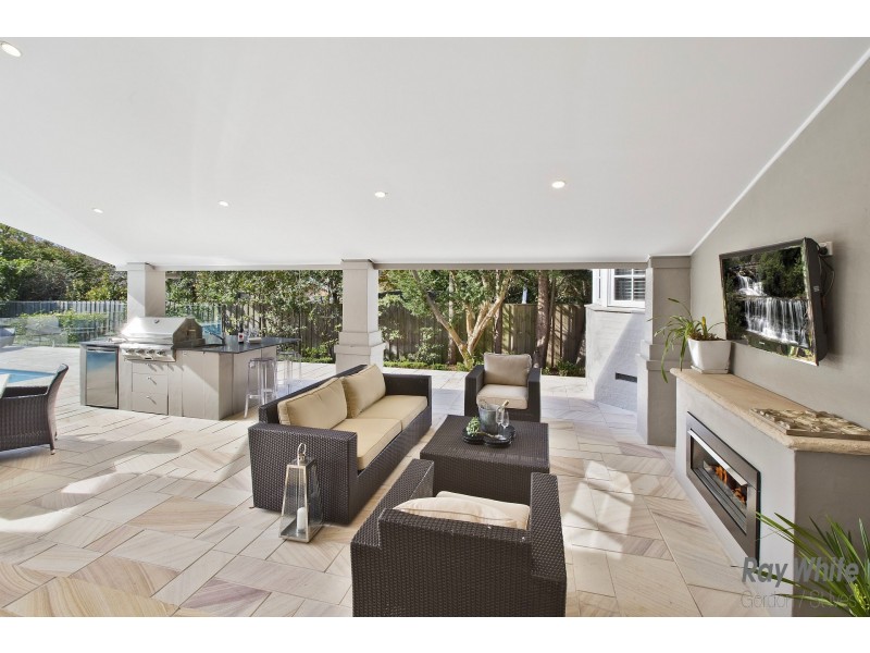 92 Carrington Rd, Wahroonga NSW 2076