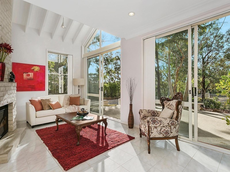 54 Timbarra Ave, St Ives Chase NSW 2075