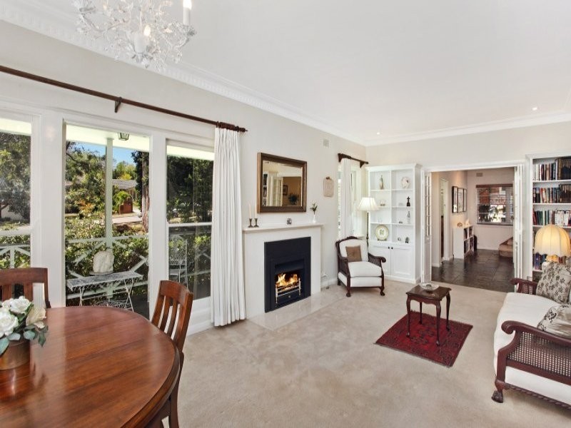 11 Golfers Parade, Pymble NSW 2073