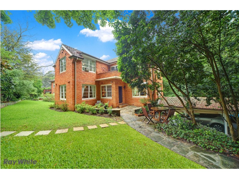 14 Bloomsbury Avenue, Pymble NSW 2073