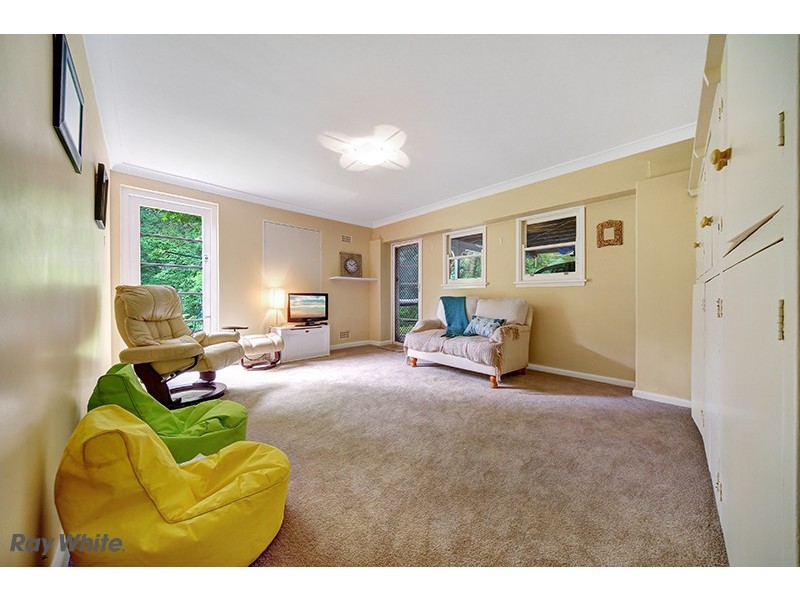 14 Bloomsbury Avenue, Pymble NSW 2073