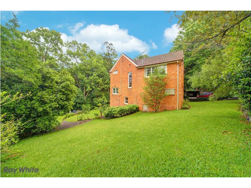 14 Bloomsbury Avenue, Pymble NSW 2073