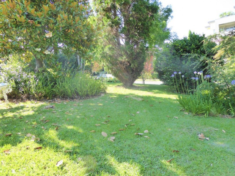 6 Newhaven Place, St Ives NSW 2075