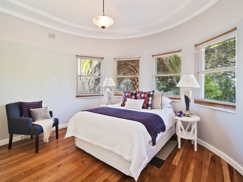 266 Eastern Valley Way, Middle Cove NSW 2068