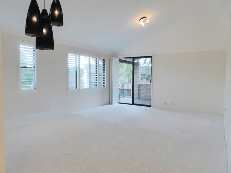 9/5 Durham Close, Macquarie Park NSW 2113