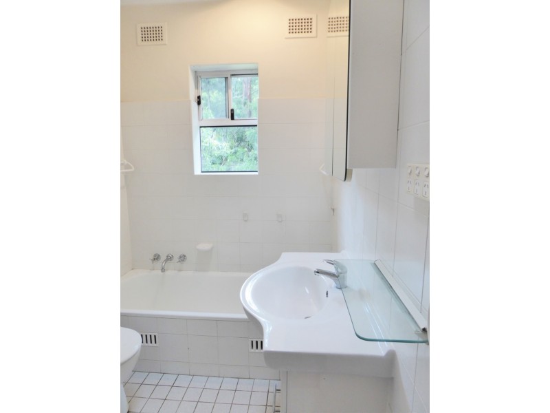 17 Putarri Ave, St Ives NSW 2075