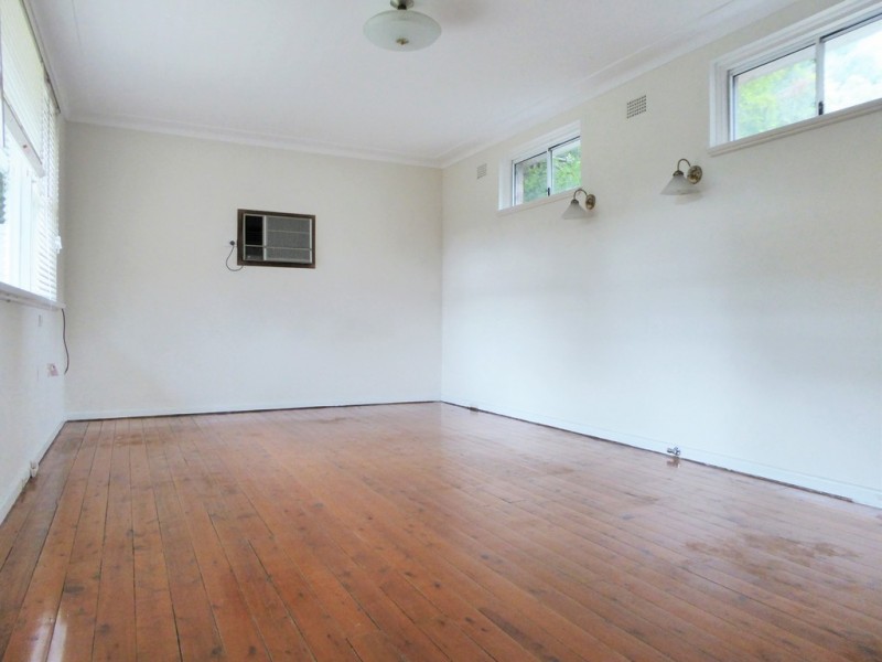 17 Putarri Ave, St Ives NSW 2075