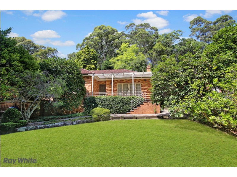 10 Pentecost Avenue, St Ives NSW 2075