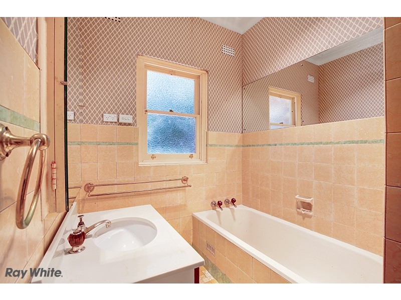 10 Pentecost Avenue, St Ives NSW 2075