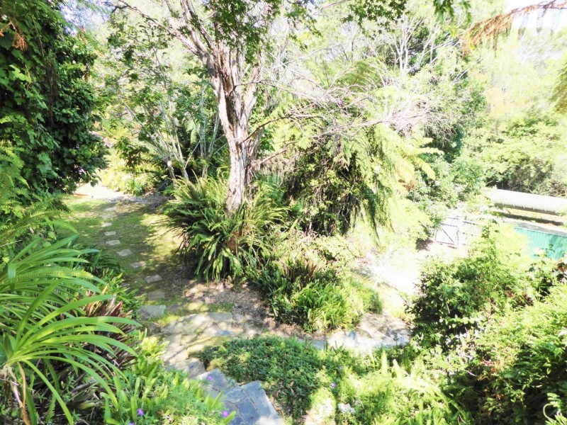 25 Hunter Ave, St Ives NSW 2075