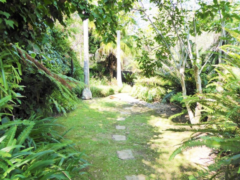 25 Hunter Ave, St Ives NSW 2075