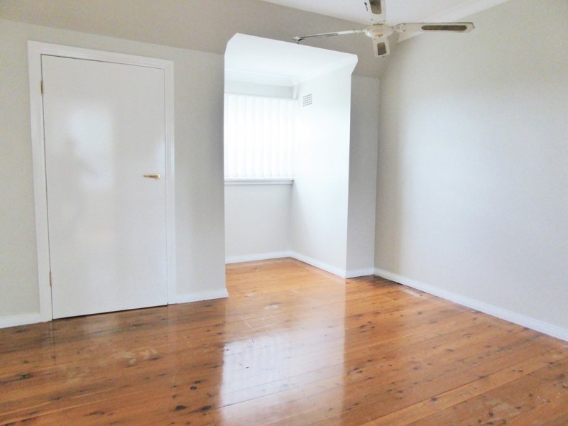 20 Hunter Ave, St Ives NSW 2075