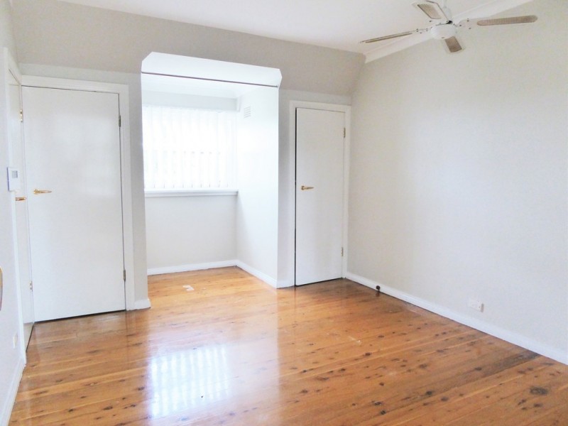 20 Hunter Ave, St Ives NSW 2075