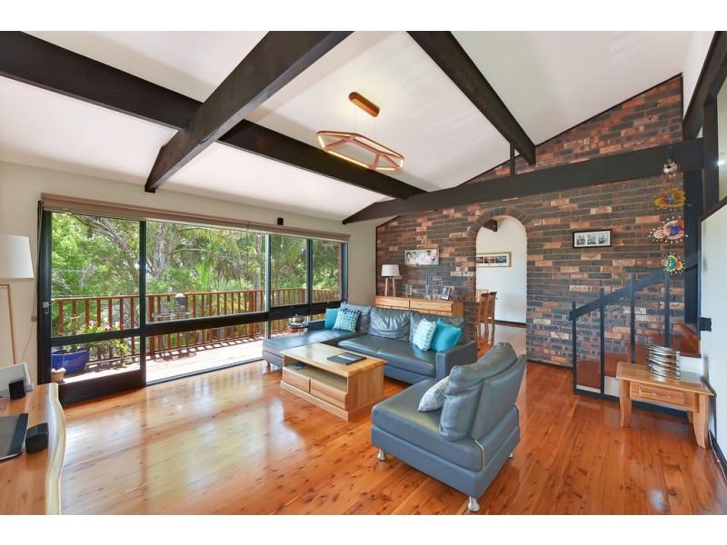 8 Otaki Place, St Ives NSW 2075