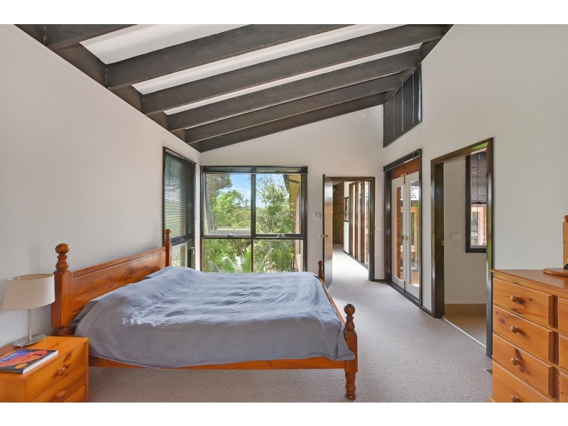8 Otaki Place, St Ives NSW 2075