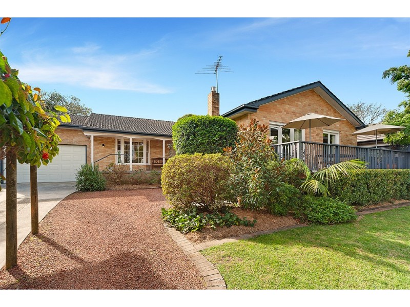 3 Matthew Close, St Ives NSW 2075