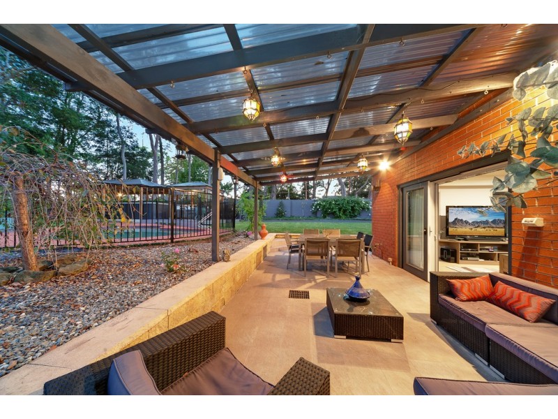 4 Eastern Arterial Road, St Ives NSW 2075