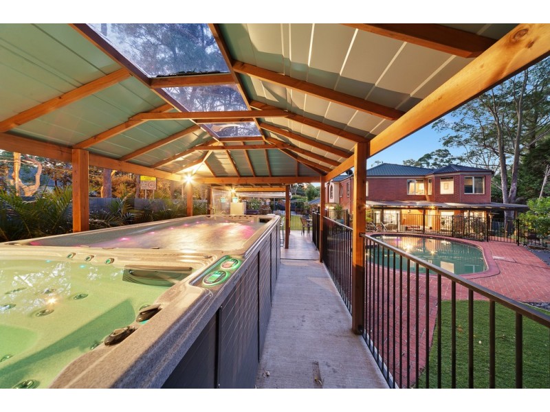 4 Eastern Arterial Road, St Ives NSW 2075