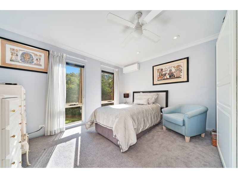 4 Eastern Arterial Road, St Ives NSW 2075