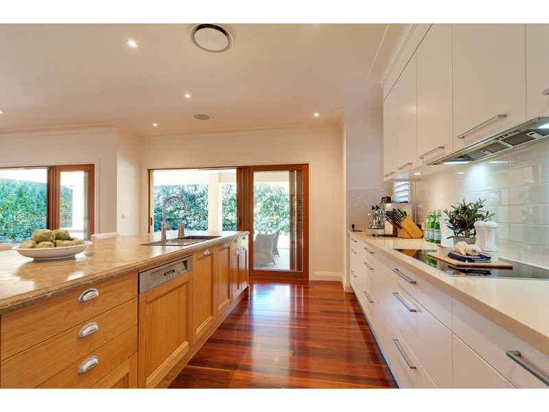 9 Lucia Avenue, St Ives NSW 2075