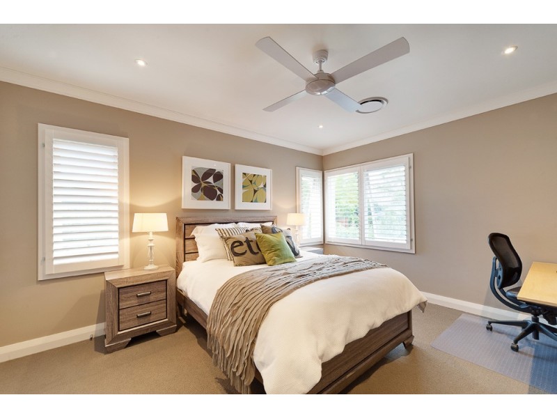 9 Lucia Avenue, St Ives NSW 2075