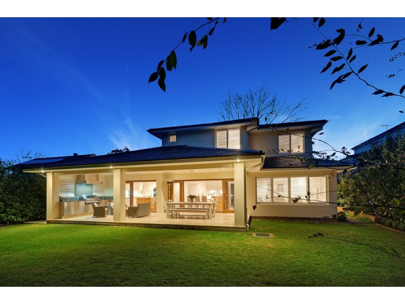 9 Lucia Avenue, St Ives NSW 2075