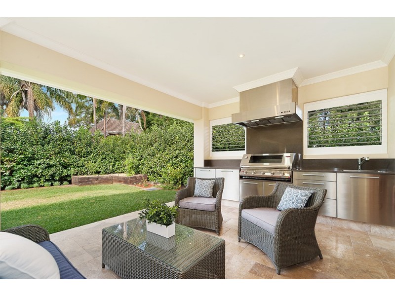 9 Lucia Avenue, St Ives NSW 2075