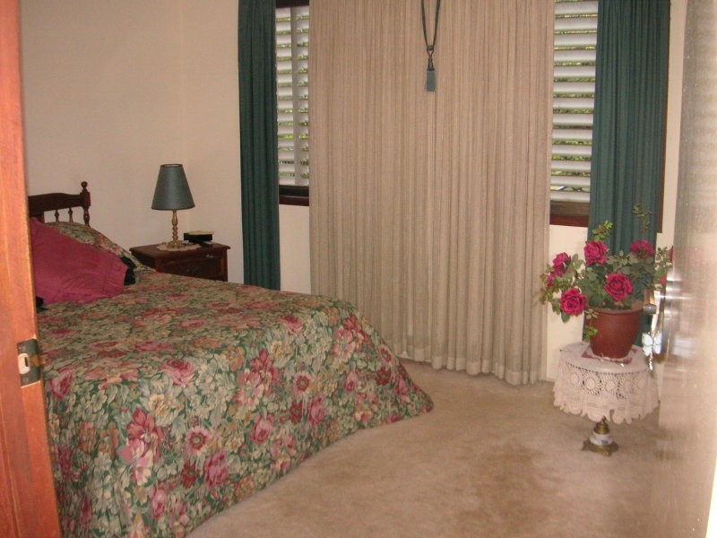 4 Wilmington Court, Springwood QLD 4127