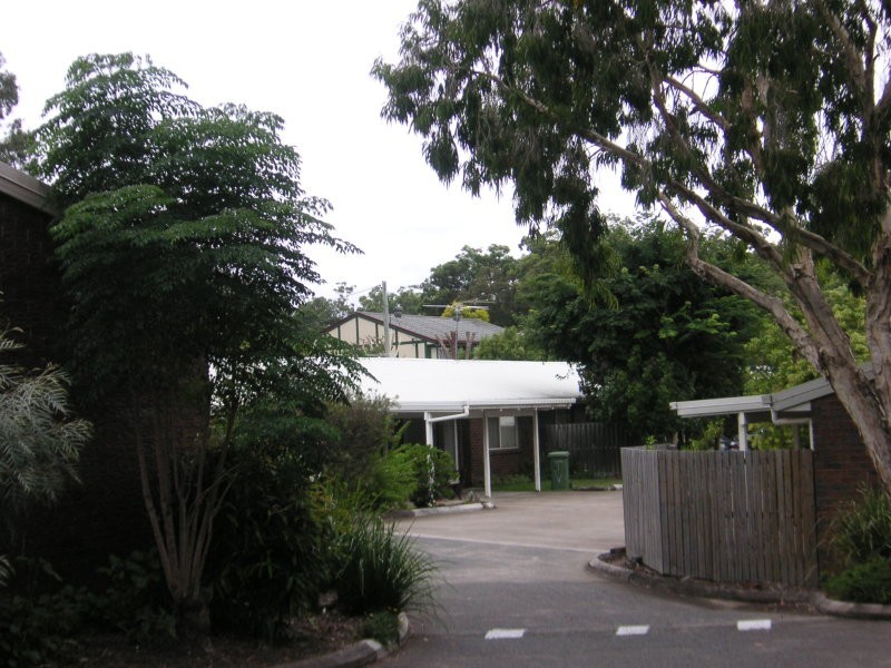 2/11 Monash Rd, Loganlea QLD 4131