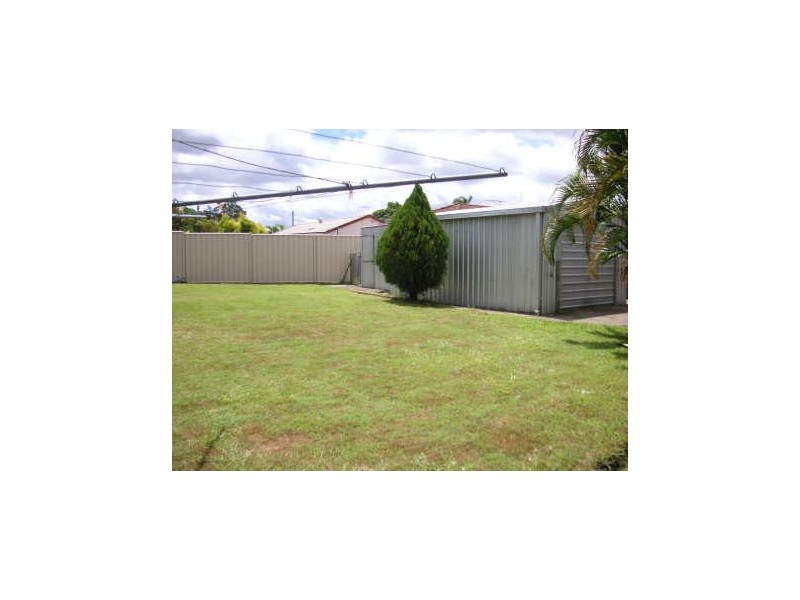 6 Ironwood St, Crestmead QLD 4132