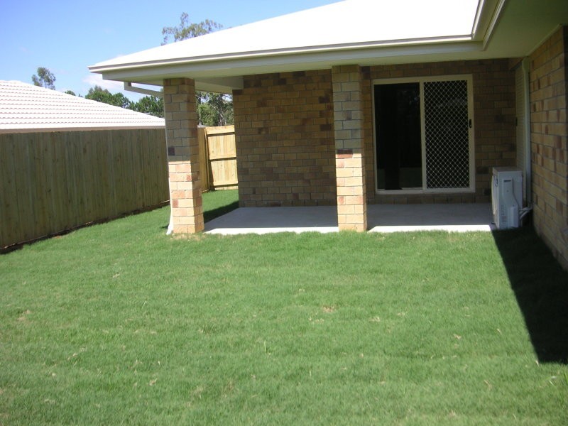 3 Barcombe Dr, Marsden QLD 4132