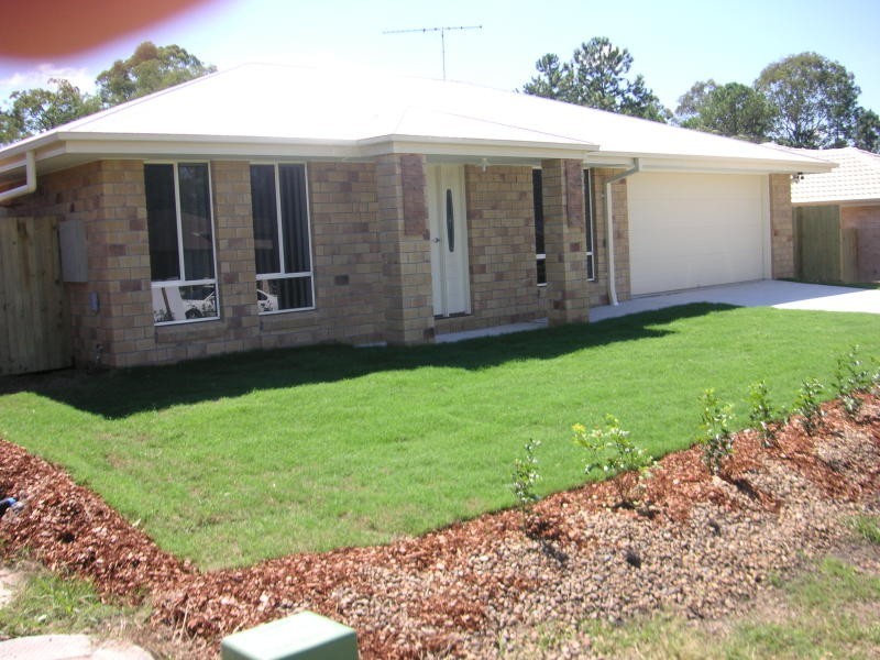 3 Barcombe Dr, Marsden QLD 4132