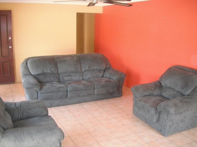 7 Dampier Crt, Boronia Heights QLD 4124