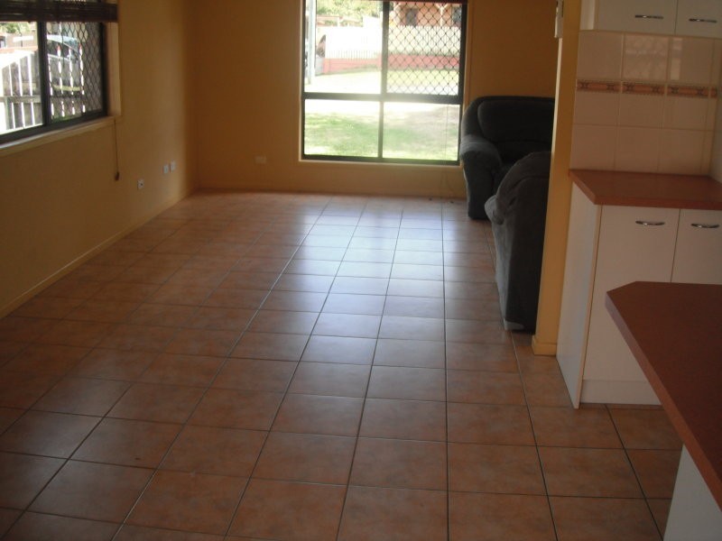 7 Dampier Crt, Boronia Heights QLD 4124