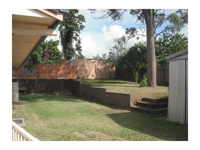 24 Algol St, Regents Park QLD 4118