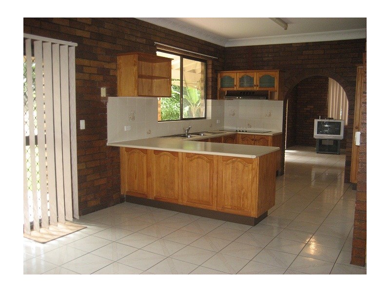 76 Crest Rd, Greenbank QLD 4124