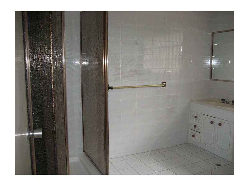 76 Crest Rd, Greenbank QLD 4124