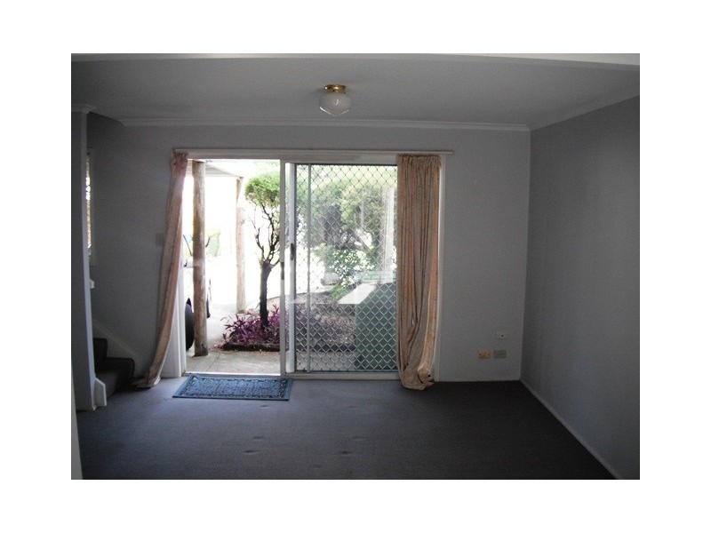 9/54 Monash Rd, Loganlea QLD 4131