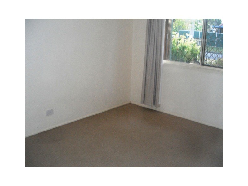 2 Campden St, Browns Plains QLD 4118