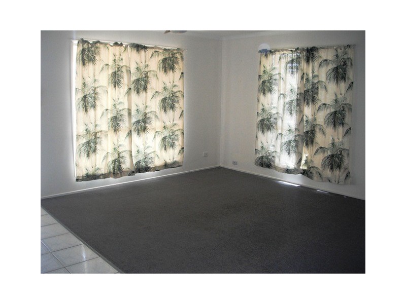 115 Fourth Ave, Marsden QLD 4132